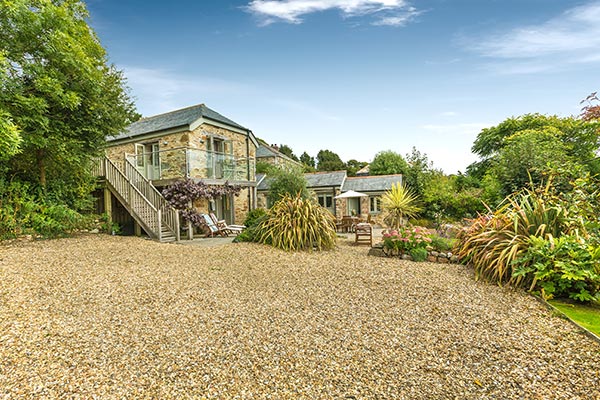 Old Pear Tree Barn Exterior and Private Garden