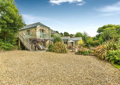 Old Pear Tree Barn Exterior and Private Garden