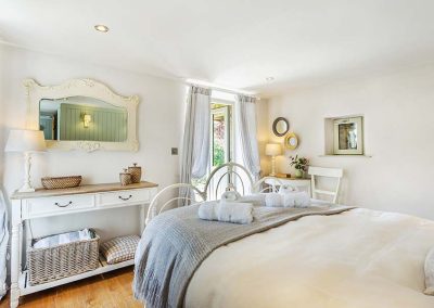 Old Pear Tree Barn Main Bedroom